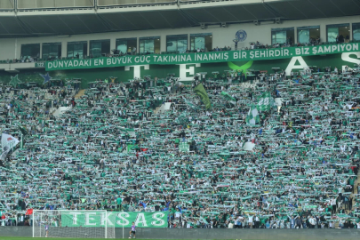 Lider Bursaspor şampiyonluğa emin adımlarla ilerliyor