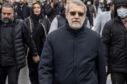 İran Güvenlik Şefi Ali Laricani öldü mü?