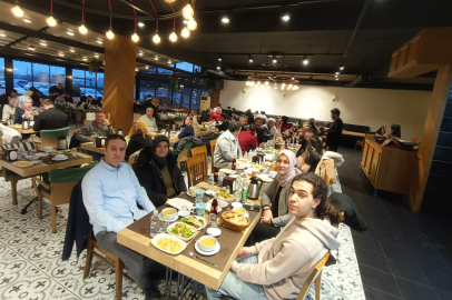 Yeni Sendika Bursa Şubesi iftarda buluştu