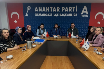 Anahtar Parti’den Osmangazi’de sert eleştiri: Bu yönetim sınıfta kalmıştır