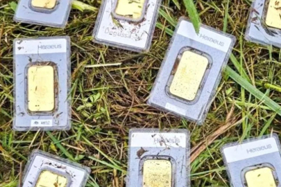 Belediye çalışanı külçe külçe altın buldu! Sahibi çıkmazsa...