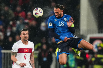 Vedat Muriqi kendisini suçlayan taraftara verdi veriştirdi...