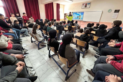 Afyonkarahisar'da trafik bilincine Jandarma desteği