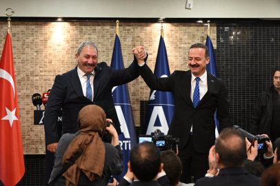 Tolga Akalın Anahtar Parti’ye katıldı: Genel Başkan Vekili mi oluyor?