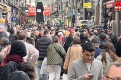 Bursa'da bayram öncesi Kapalı Çarşı doldu taştı!