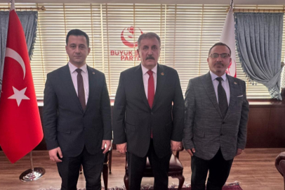 Eyüp Eken’den Ankara temasları: BBP MKYK'ya başvuru